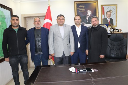 Amatör Spor Kulüpleri Başkanı Kaymakam ve Belediye Başkan V. Sn. Alper Balcı’ya nezaket ziyaretinde bulundular 